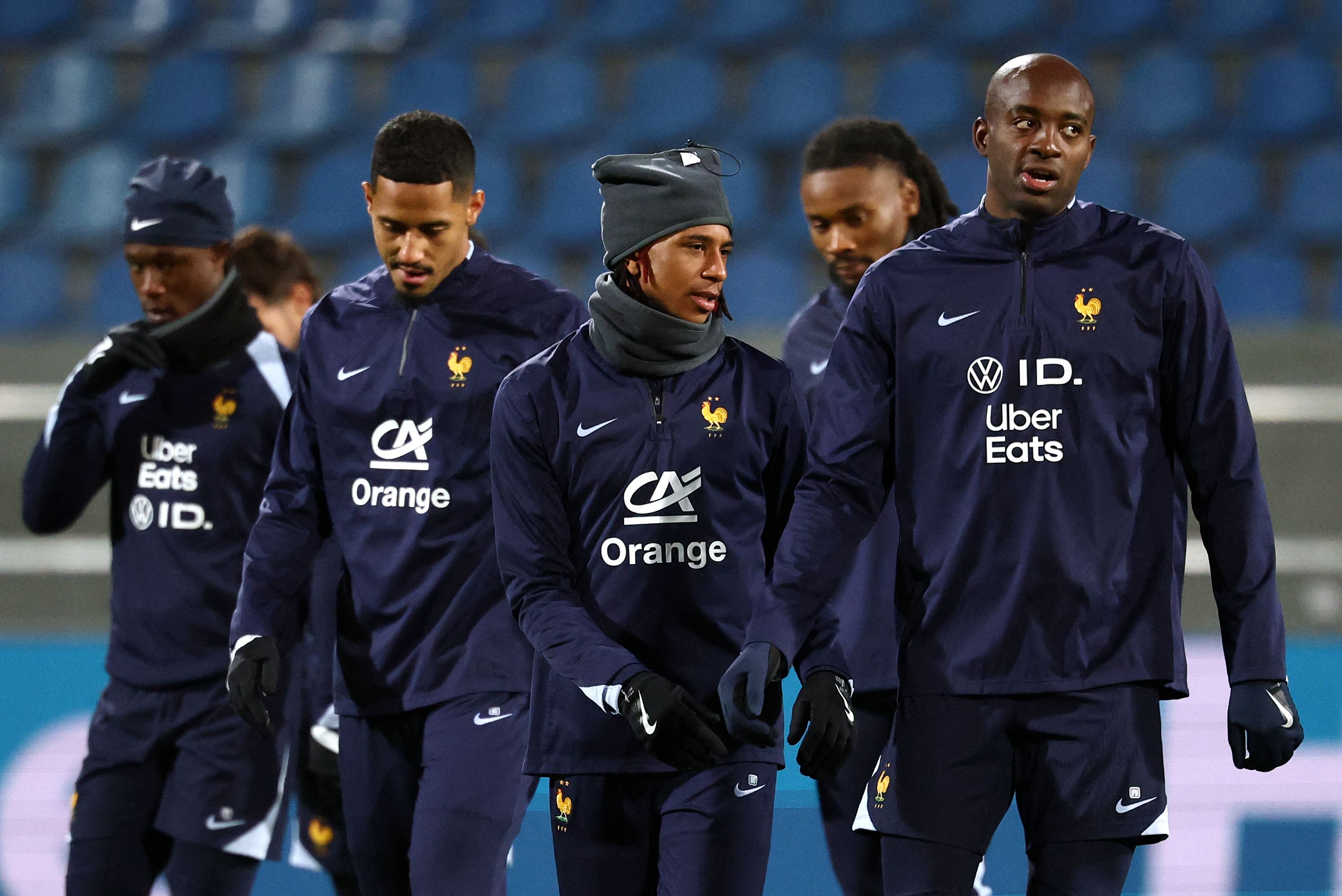 NG体育-包含国际比赛日法国杯焦点战，亚特兰大状态回暖，气氛紧张，训练强度明显提升的词条