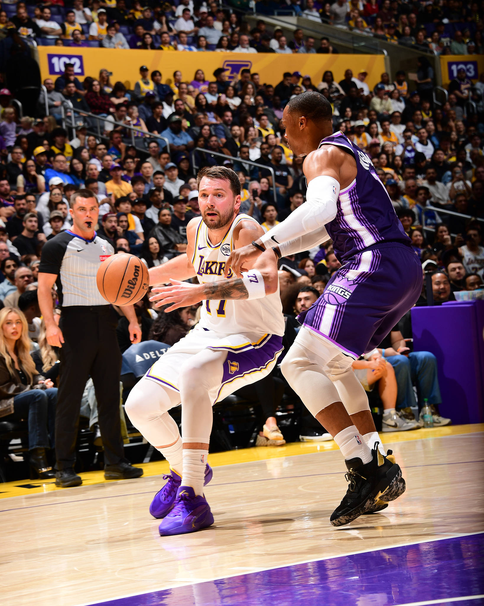 NG体育-关于东契奇回归赛场，突破纪录首场状态亮眼，切尔西观众沸腾！的信息