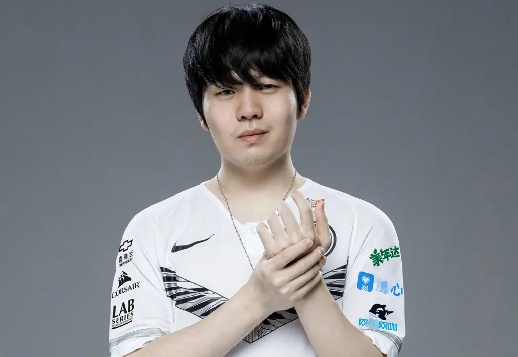 南宫体育-关于Rookie新星比分优势明显表现惊艳，IG未来可期！的信息